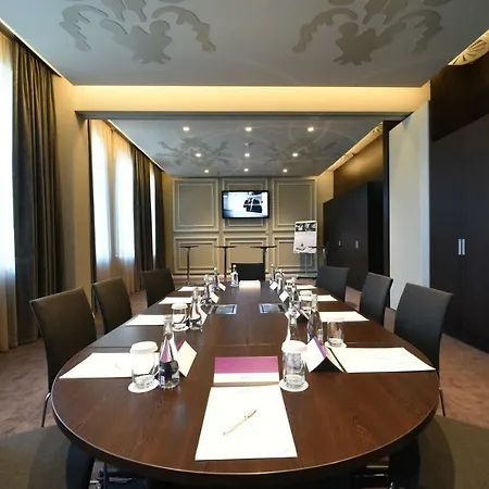 Mercure Old Town Hotel