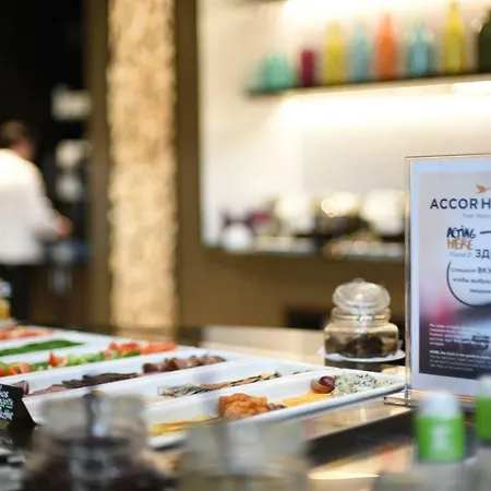 Mercure Old Town 4*