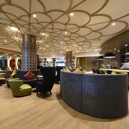 Hotel Mercure Old Town 4*